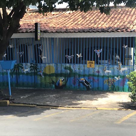 Hotel Pousada Cantinho De Roy Куяба Экстерьер фото